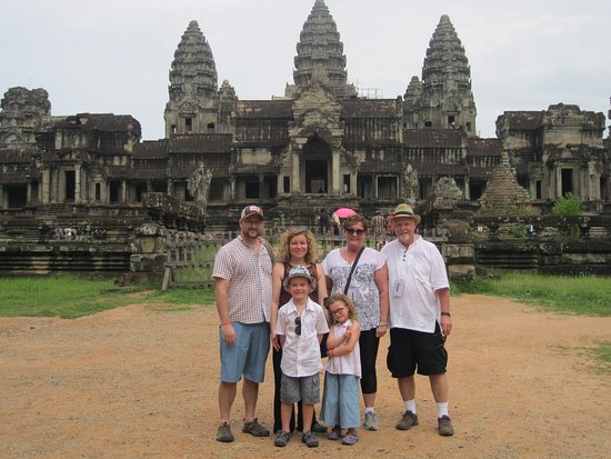Siem Reap Walking Visit Angkor Heritage Tours - 2 Days 1